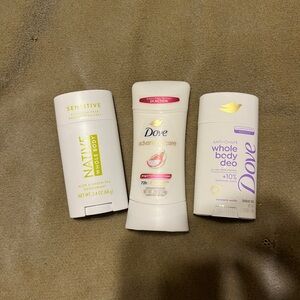 Lot of 3 Women’s Deodorant 1 Native and 2 Dove